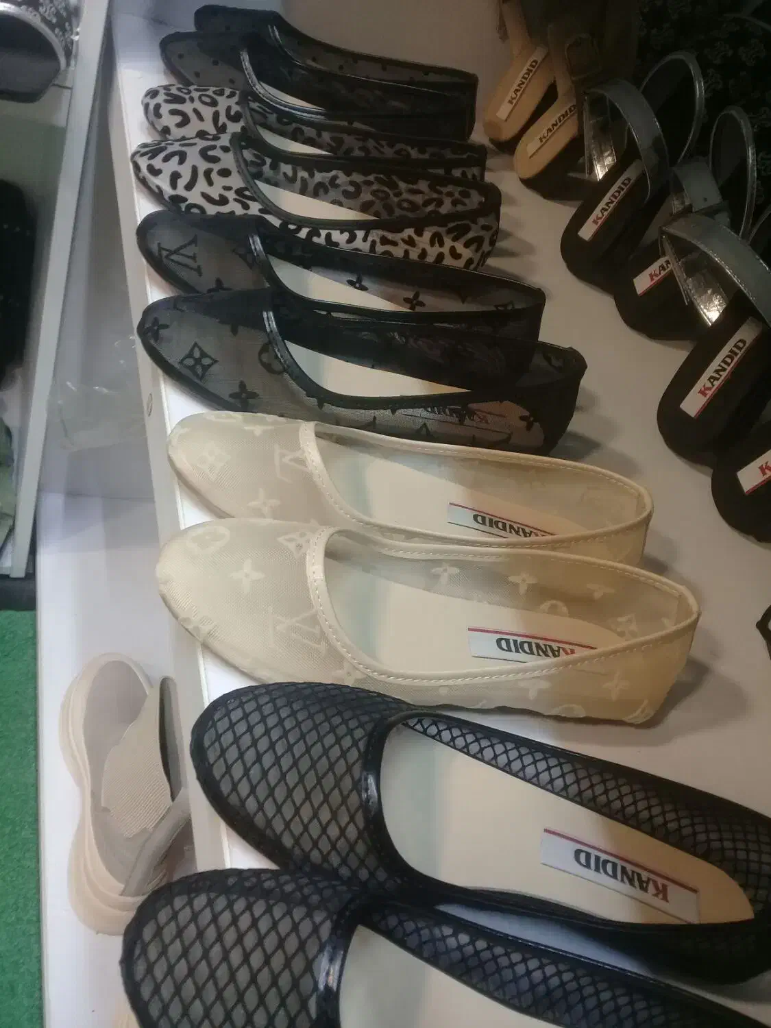 روز مادر نزدیکه به فکر باش|کیف، کفش، کمربند|تنکابن, |دیوار