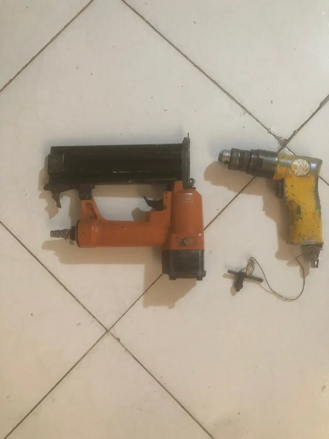 ابزارآلات نجاری میخکوب اسکا و دریل بادی|ابزارآلات|تهران, ورزشگاه آزادی|دیوار