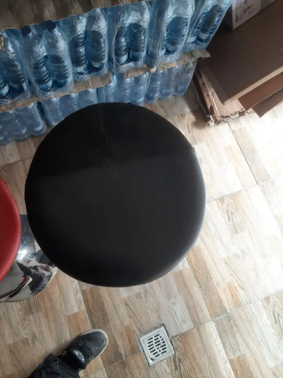 صندلی جک دار|آرایشگاه و سالن‌های زیبایی|مشکین‌دشت, |دیوار