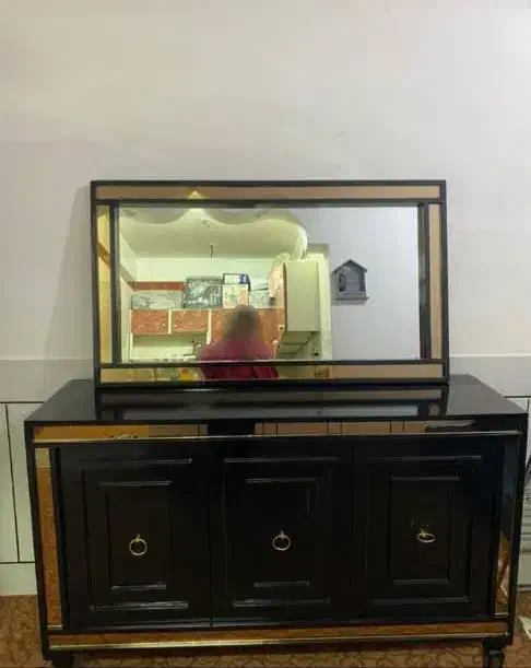 میز کنسول و آینه|بوفه، ویترین، کنسول|دزفول, |دیوار