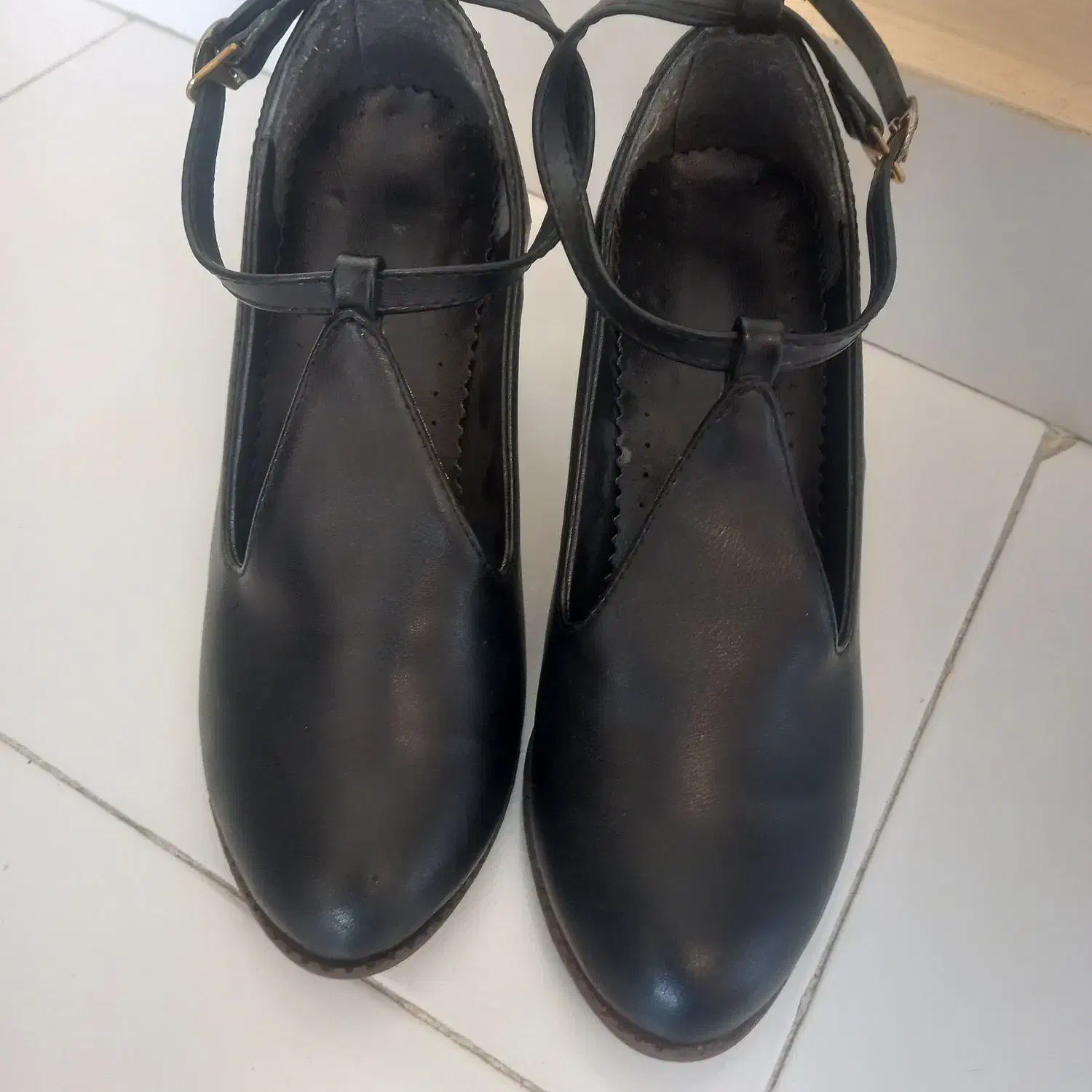 کفش|کیف، کفش، کمربند|ارومیه, |دیوار