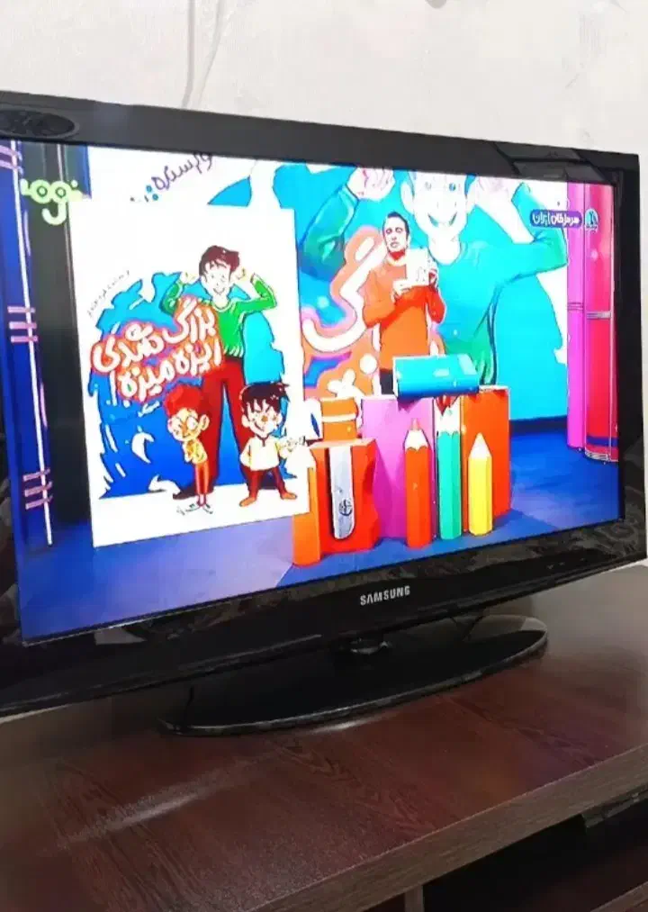 تلویزیون سامسونگ ۳۲|تلویزیون و پروژکتور|دورود, |دیوار