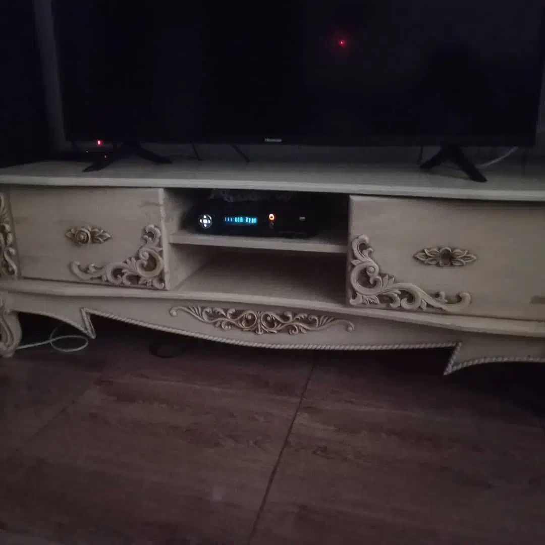 ویترین بوفه|بوفه، ویترین، کنسول|بندر انزلی, باغ زمانی|دیوار