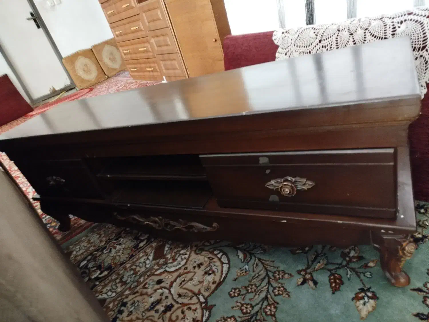 میزتلوزیون قدیمی کارکرده|میز تلویزیون|شریف‌آباد, |دیوار