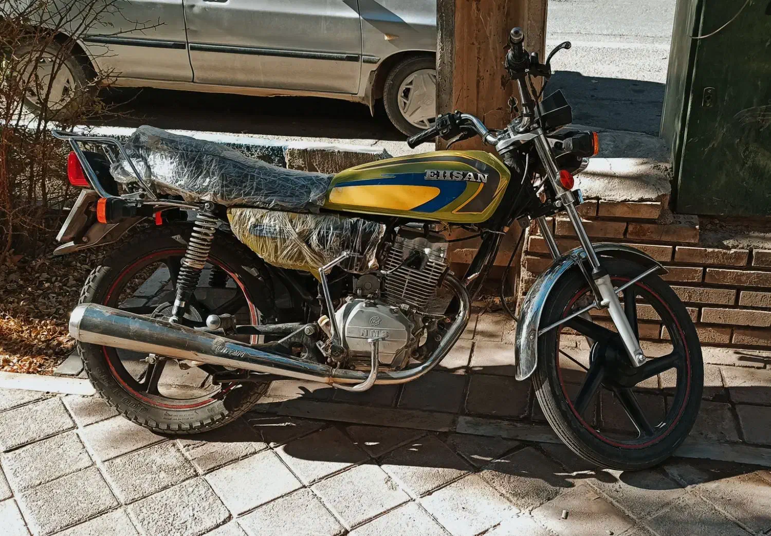 125 انژکتور|موتورسیکلت|اراک, |دیوار