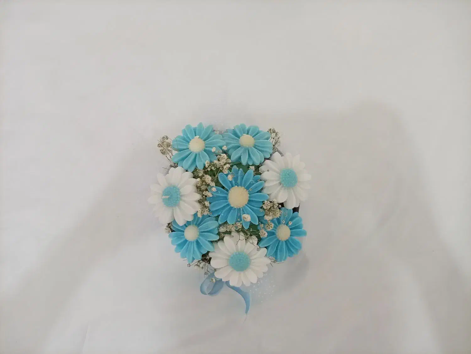 باکس گل شمع زیبا|گل مصنوعی|یزد, |دیوار