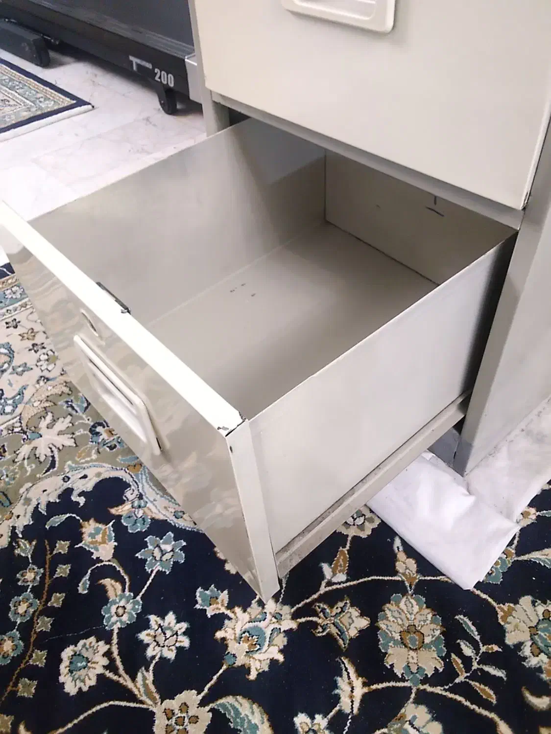 فایل فلزی|مبلمان اداری|تهران, ایرانشهر|دیوار