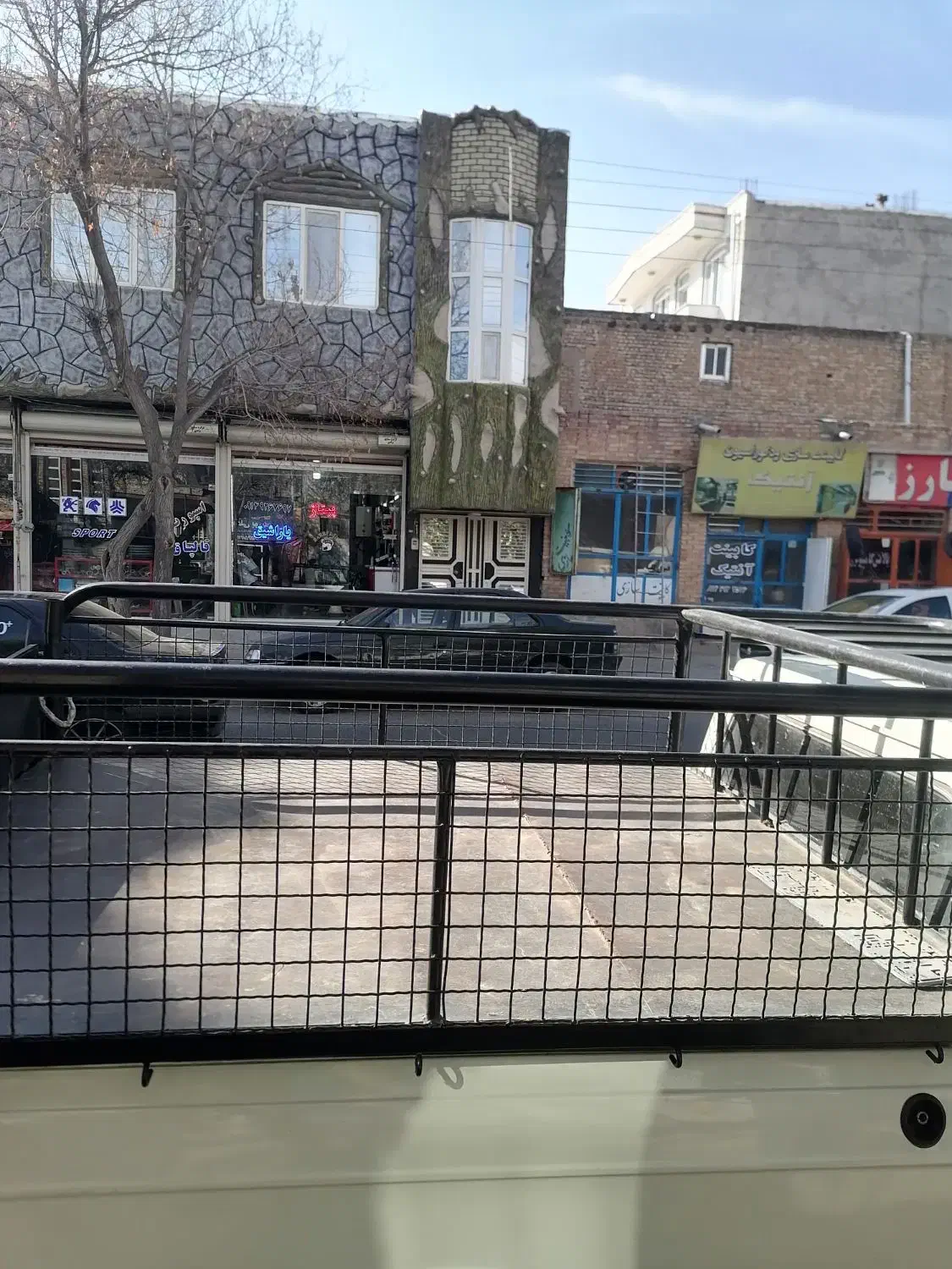 مبلی برای حمل مبل|مبلمان خانگی و میز عسلی|اهر, |دیوار