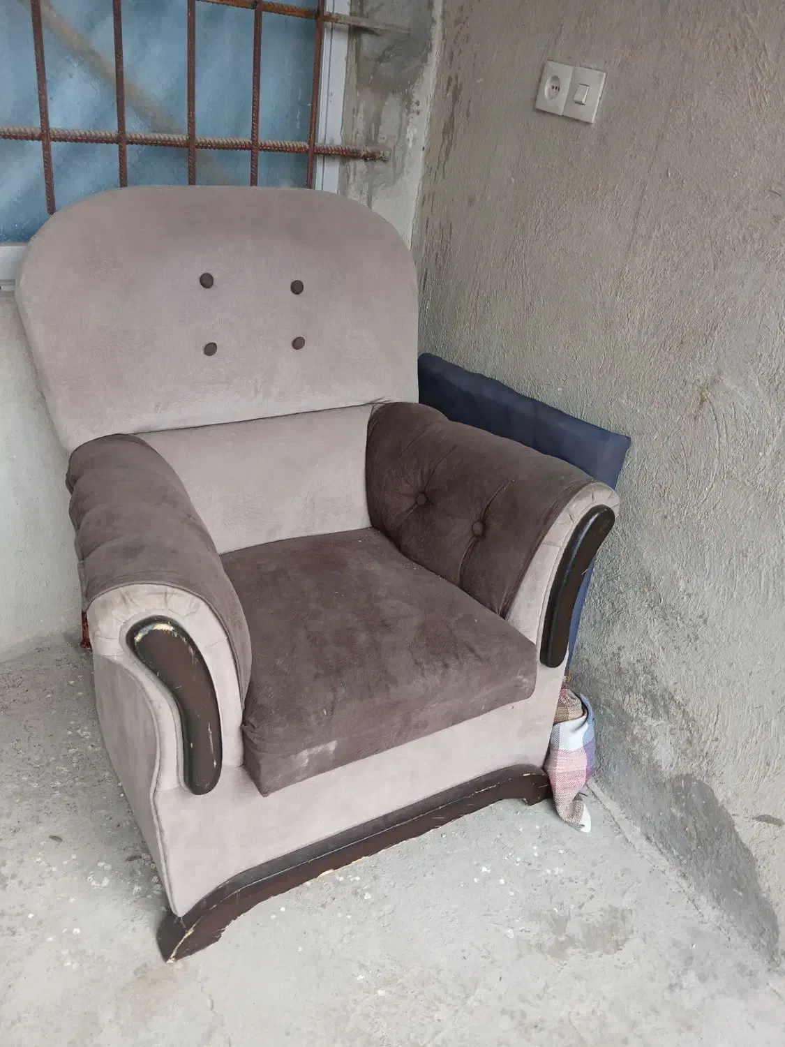 مبل|مبلمان خانگی و میز عسلی|گنبد کاووس, |دیوار