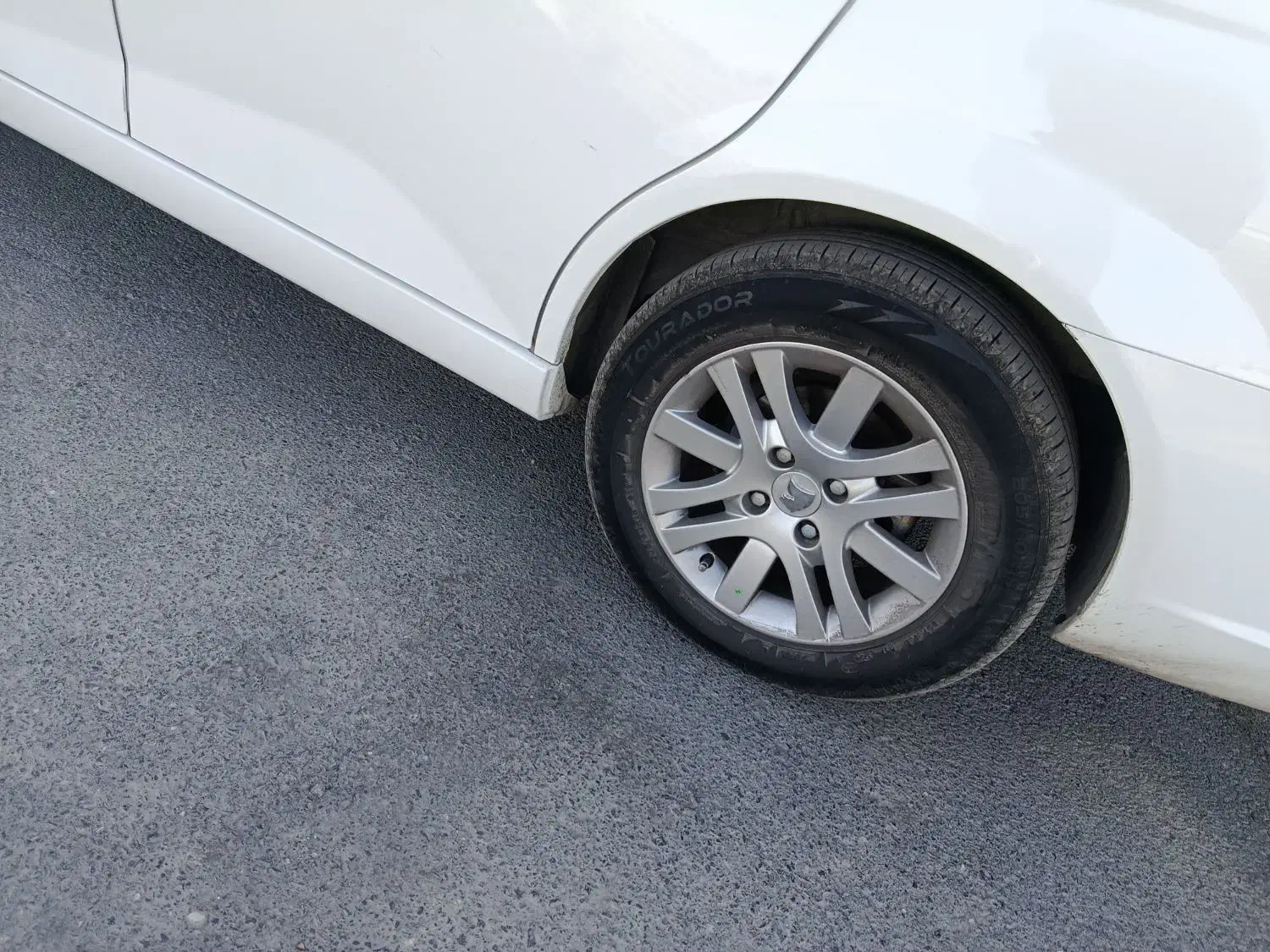 دنا پلاس ۵دنده فول|خودرو سواری و وانت|خمین, |دیوار