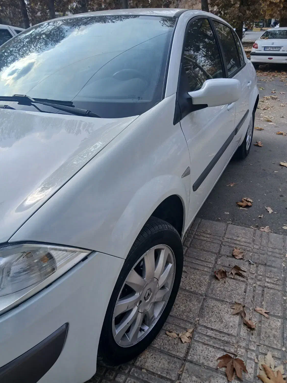 مگان سفید تمیز|خودرو سواری و وانت|ملایر, |دیوار