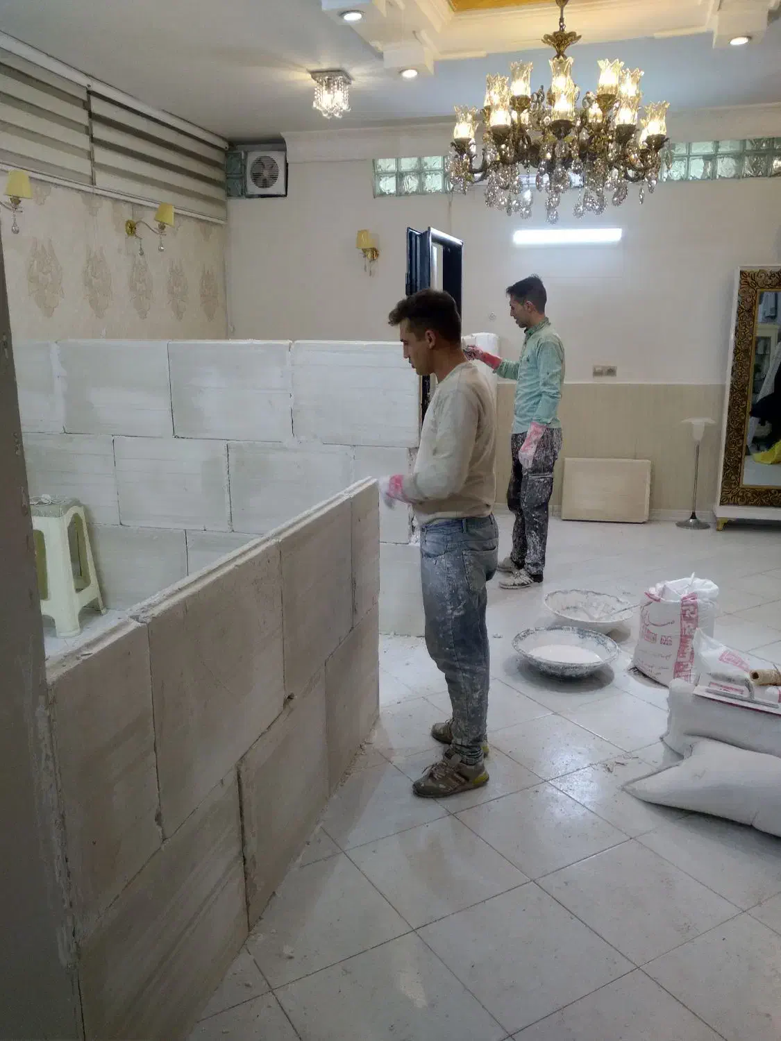 گچکاری بازسازی تخریب لکه گیری ونورمخفی|خدمات پیشه و مهارت|مشهد, نظام دوست|دیوار