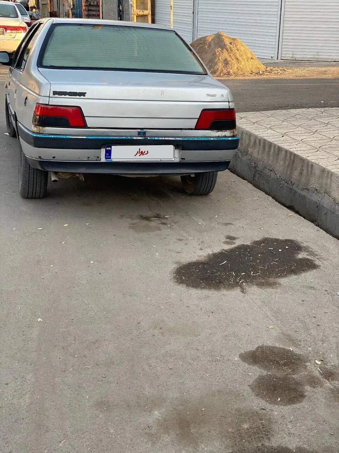 پژو۴۰۵|خودرو سواری و وانت|میانه, |دیوار