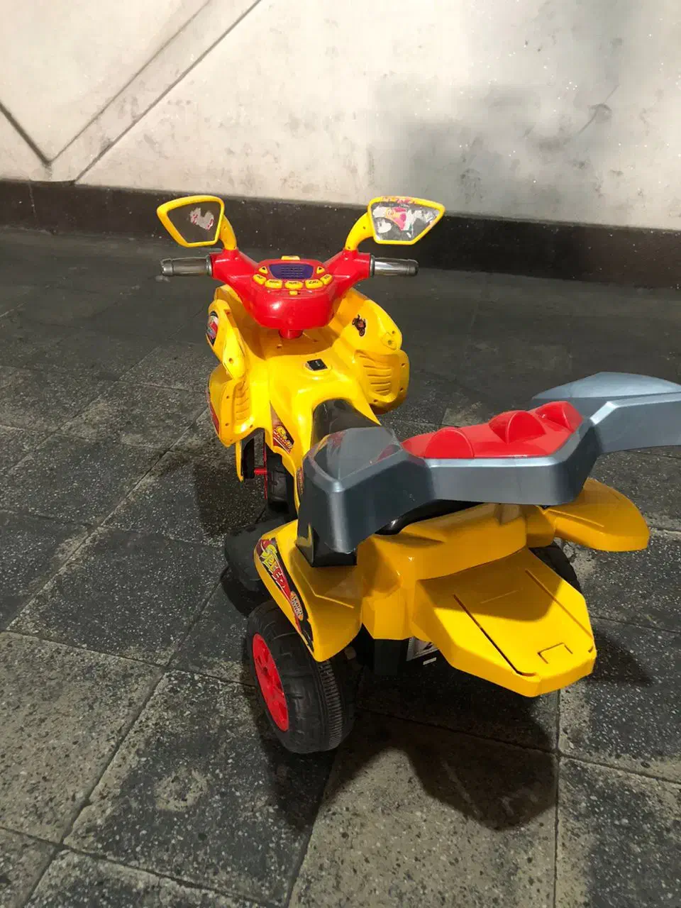 موتور سیکلت شارژی|اسباب‌‌بازی|تهران, کوی بیمه|دیوار