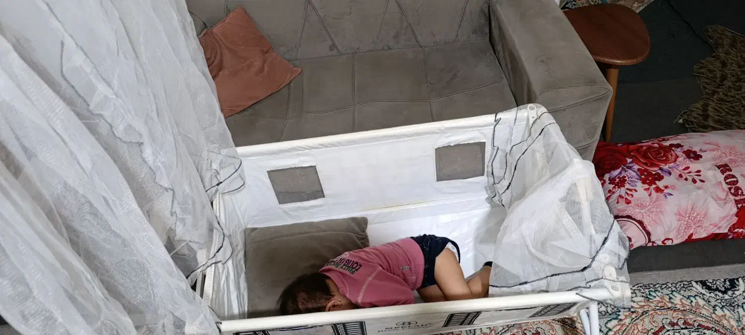 گهواره نو نو هستش|تخت و سرویس خواب|مشهد, شهرک امام هادی (شهرک غرب)|دیوار