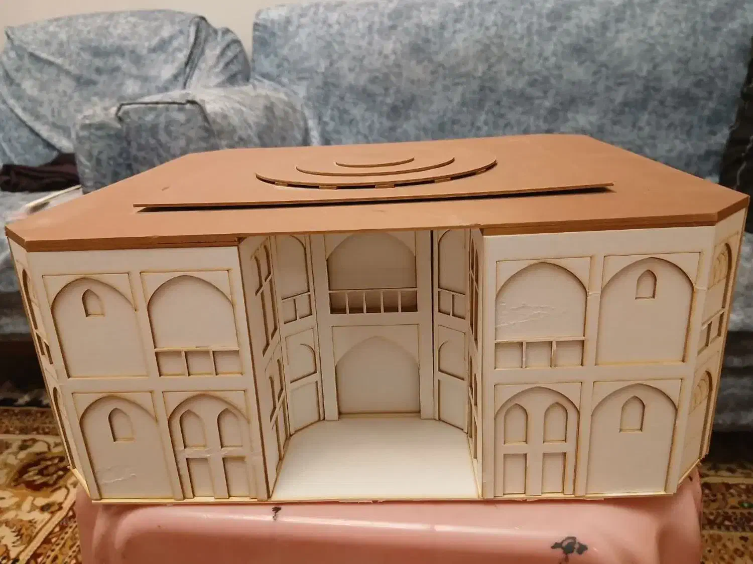 ماکتت|مجسمه، تندیس، ماکت|قم, زنبیل آباد|دیوار