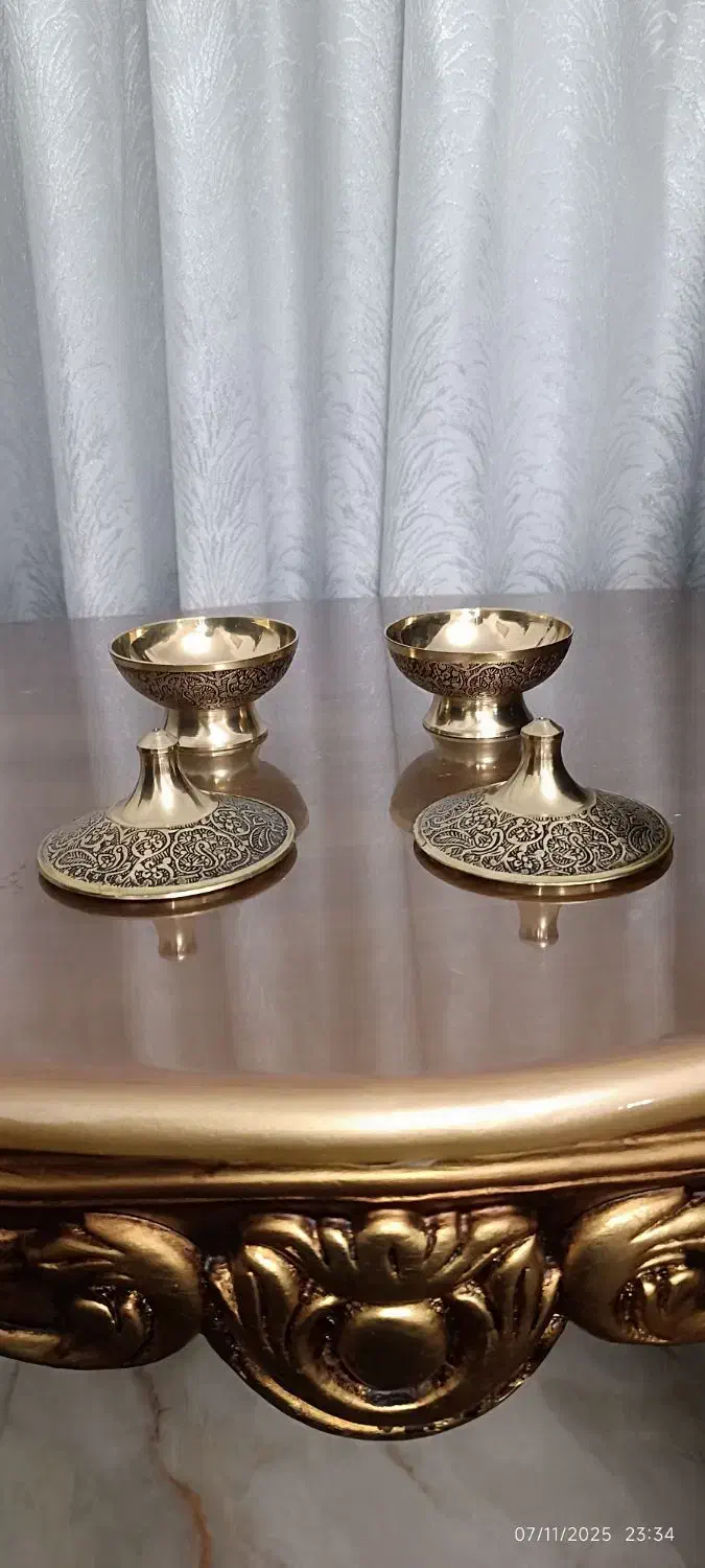 قندان برنزی مدل طاووس|ظروف سرو و پذیرایی|تهران, خاک سفید|دیوار