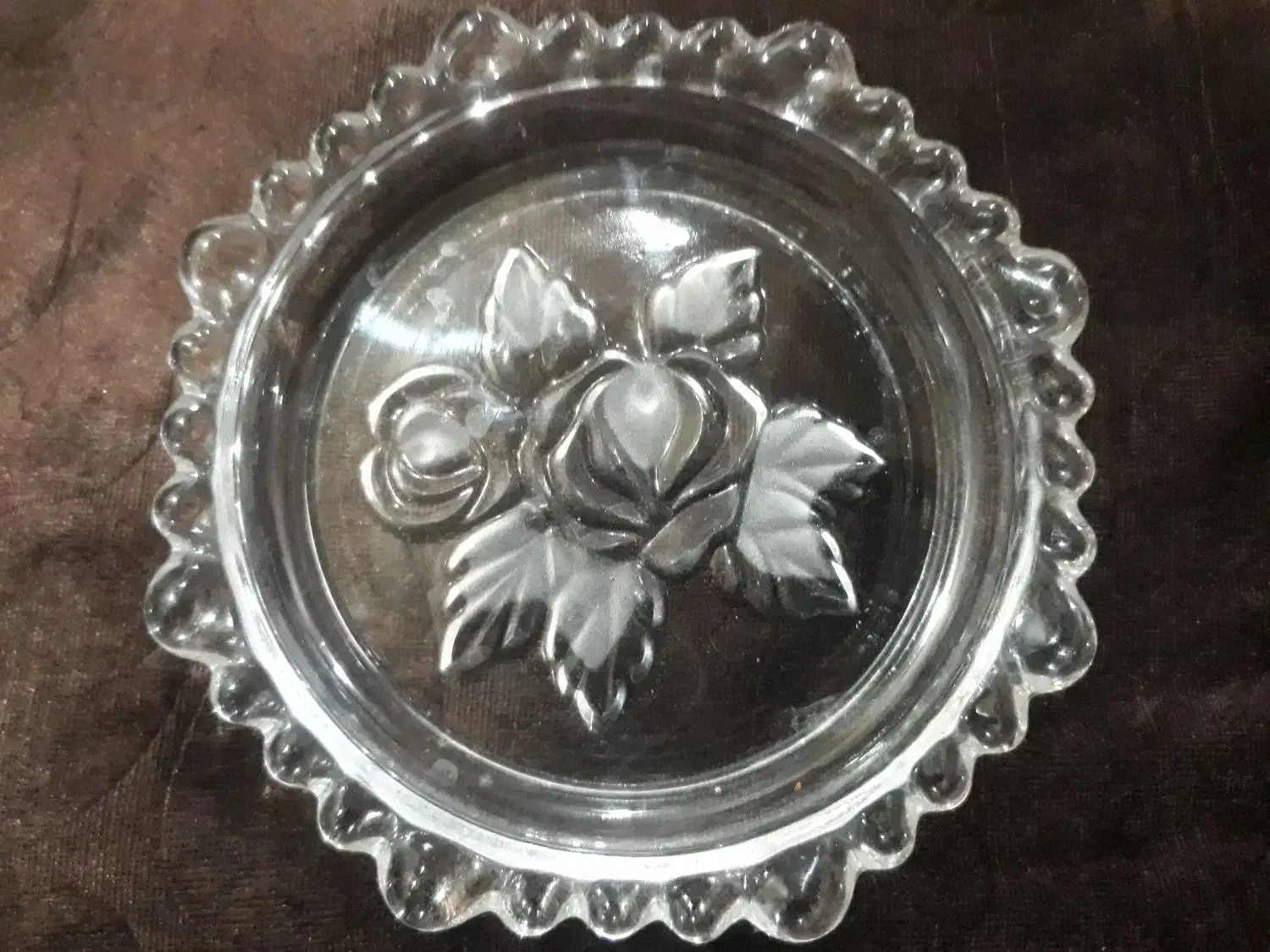 ۲۴ عدد زیر لیوانی|ظروف نگهدارنده، پلاستیکی، یک‌بارمصرف|شوش, |دیوار