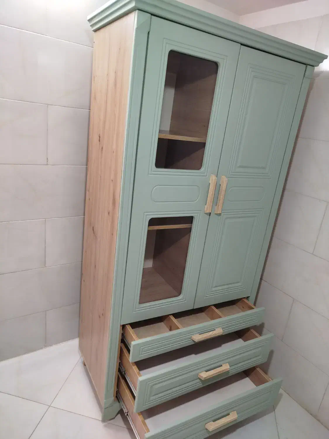 کمدنوزادی|جاکفشی، کمد، دراور|مشهد, کارگران|دیوار