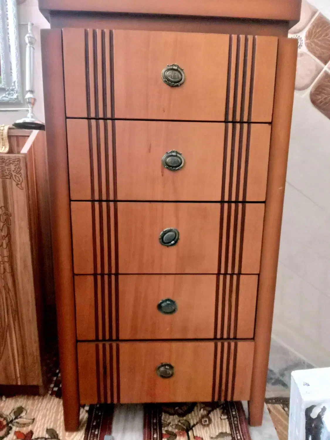 دراور|جاکفشی، کمد، دراور|بروجرد, |دیوار