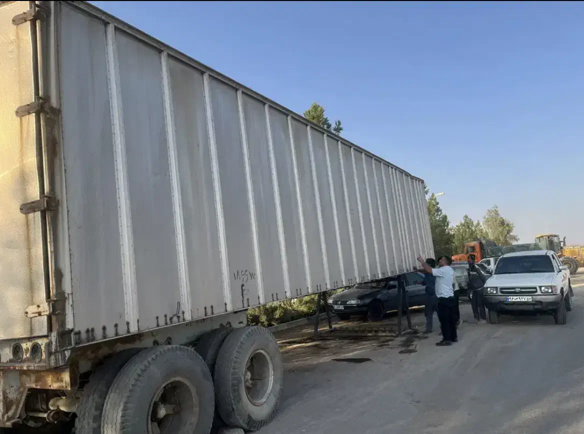 کانتینر آلومینیوم دو محور در حد نو|ماشین‌آلات صنعتی|بیرجند, |دیوار