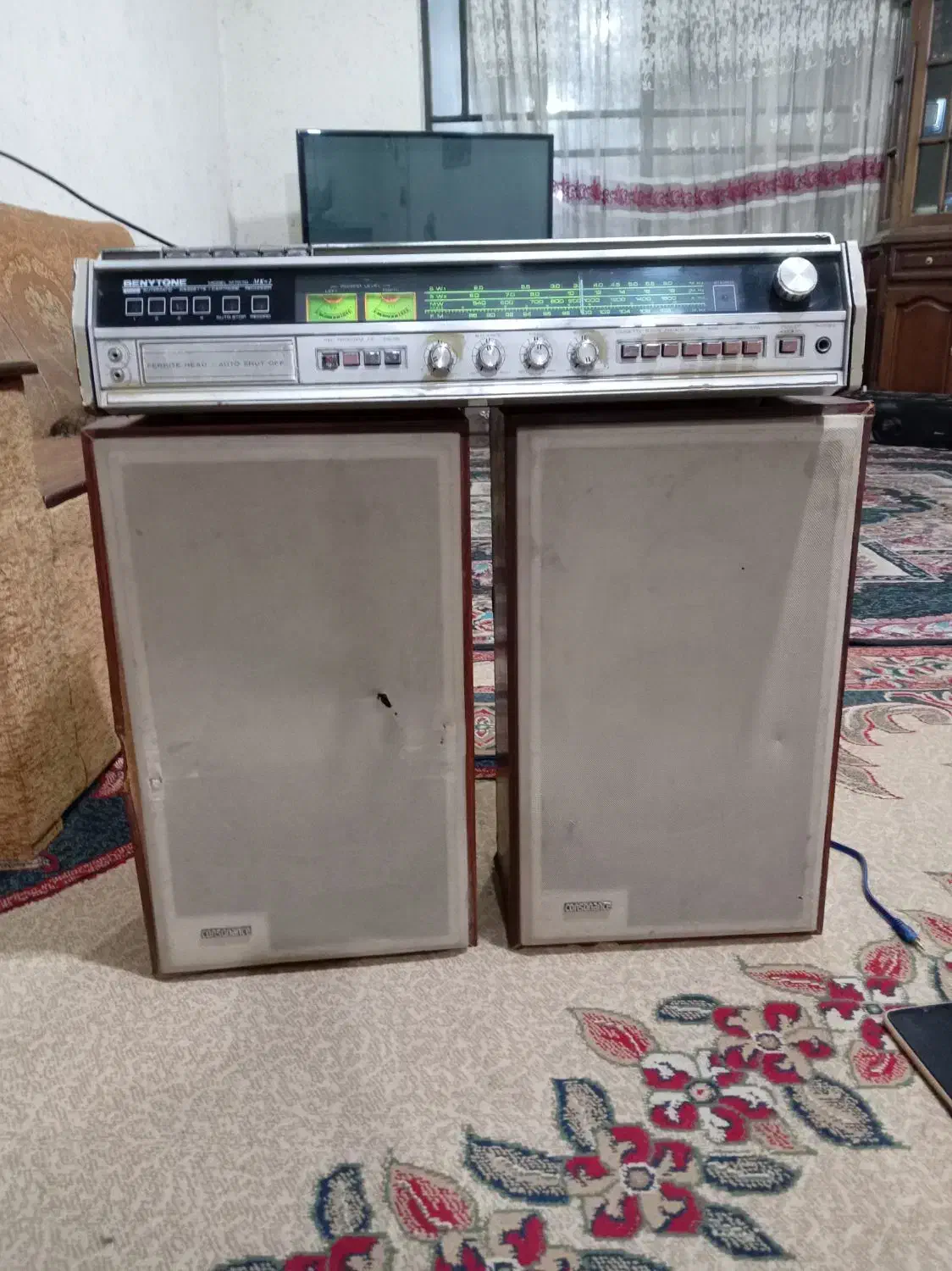 استریو بنیتون ژاپن با باند|سیستم صوتی خانگی|شیراز, کوشک میدان|دیوار