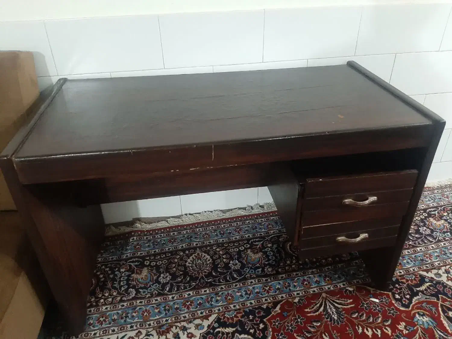 میز|میز تحریر و کامپیوتر|یزد, |دیوار