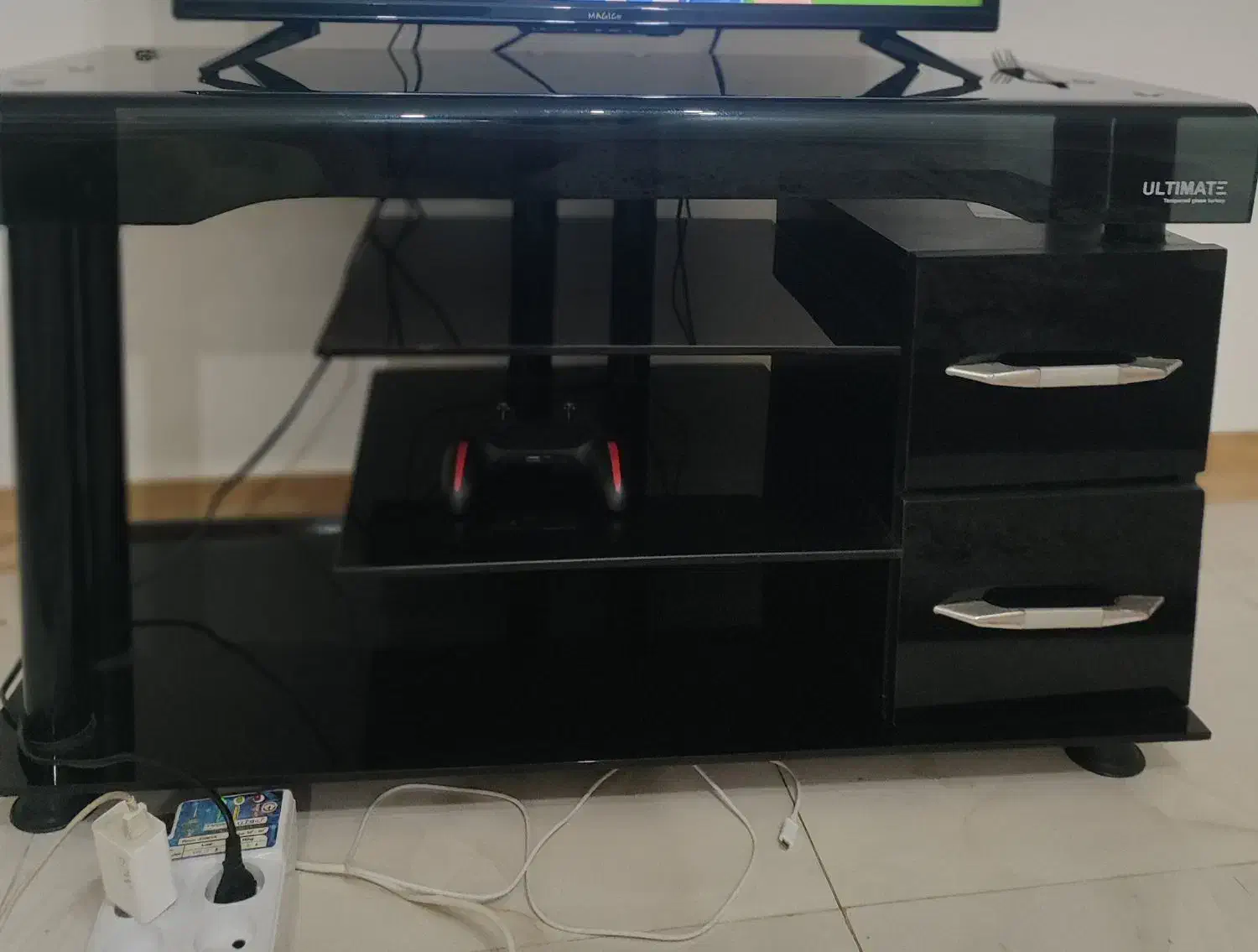 میز تلویزیون|میز تلویزیون|رشت, حمیدیان|دیوار