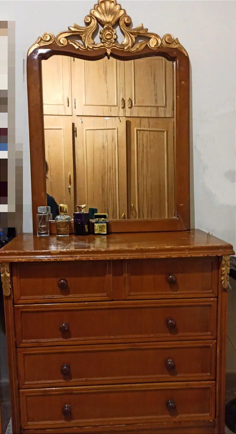 دراور|جاکفشی، کمد، دراور|بروجرد, |دیوار