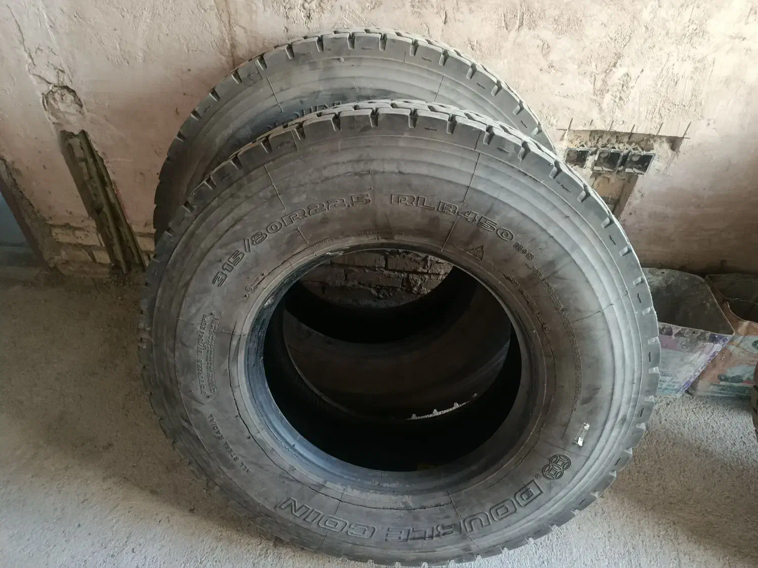 لاستیک کامیون|قطعات یدکی و لوازم جانبی|چناران, |دیوار