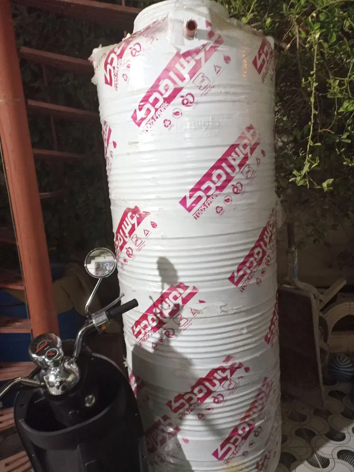 مخزن آب هزار لیتری ایستاده|مصالح و تجهیزات ساختمان|بندر گناوه, |دیوار