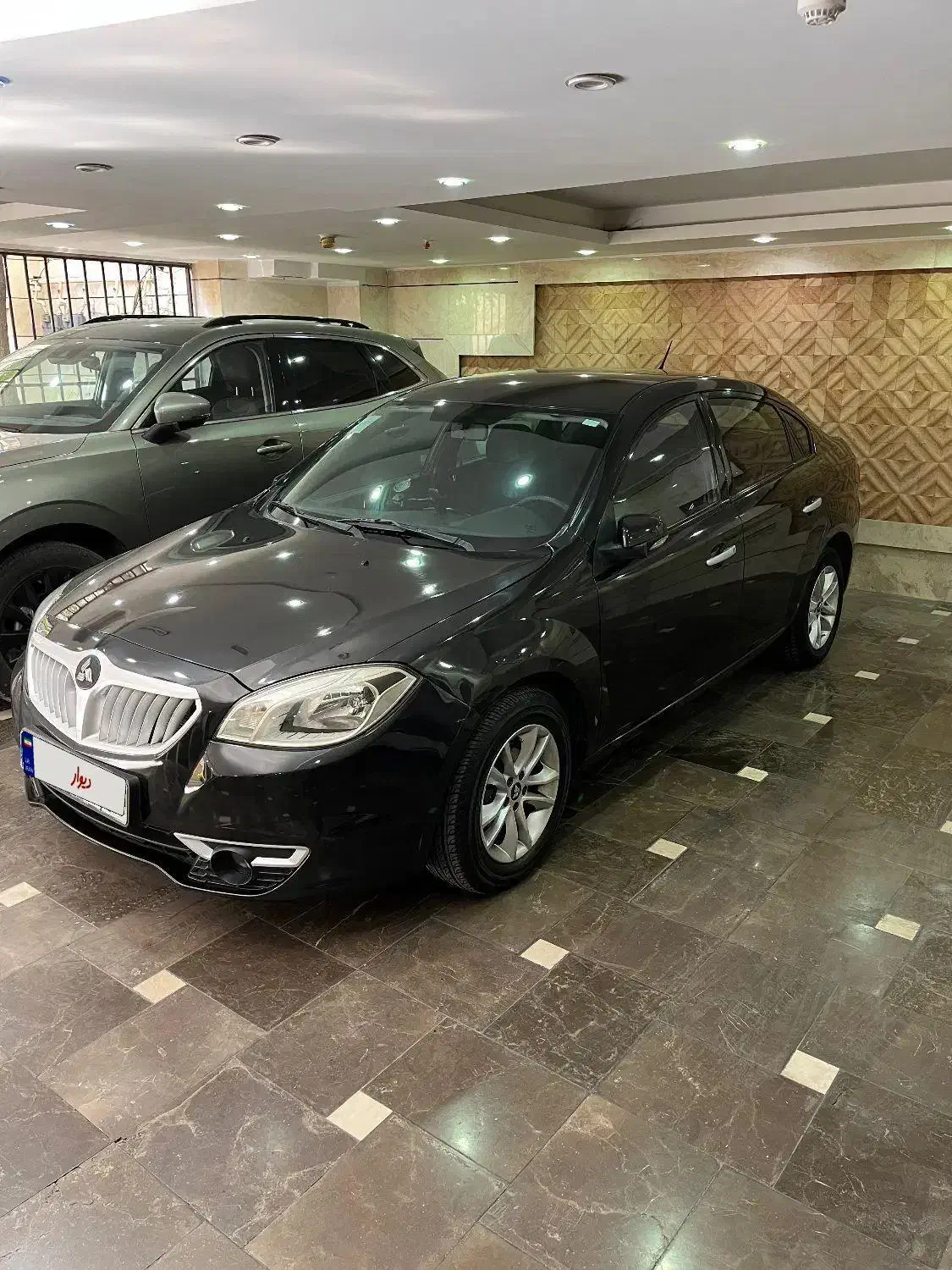 برلیانس مشکی|خودرو سواری و وانت|تهران, کاج|دیوار