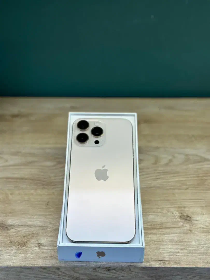 iPhone 16 pro 256G Zaa|موبایل|شیراز, معالی‌آباد|دیوار