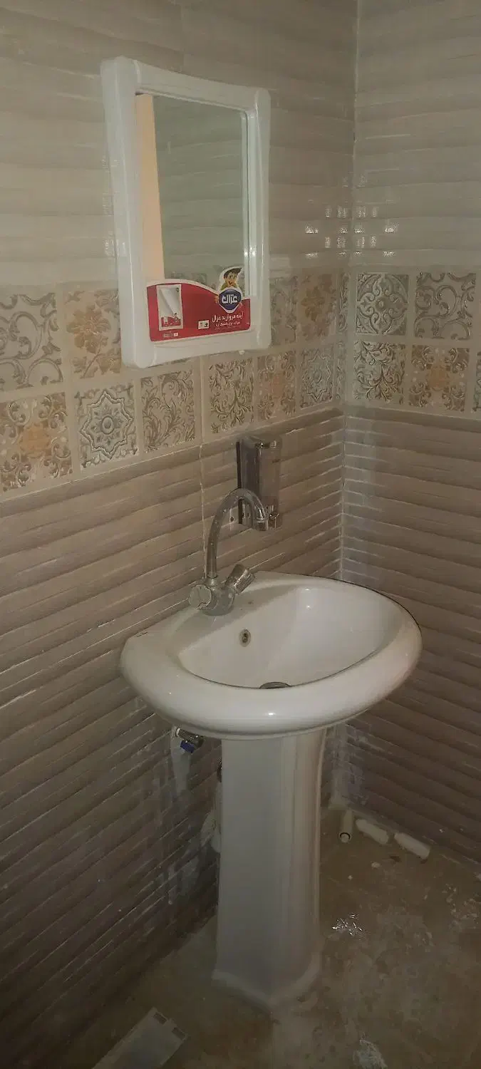 لوله کش،نصب پمپ آب،شیرآلات،تانکر آب|خدمات پیشه و مهارت|زاهدان, |دیوار