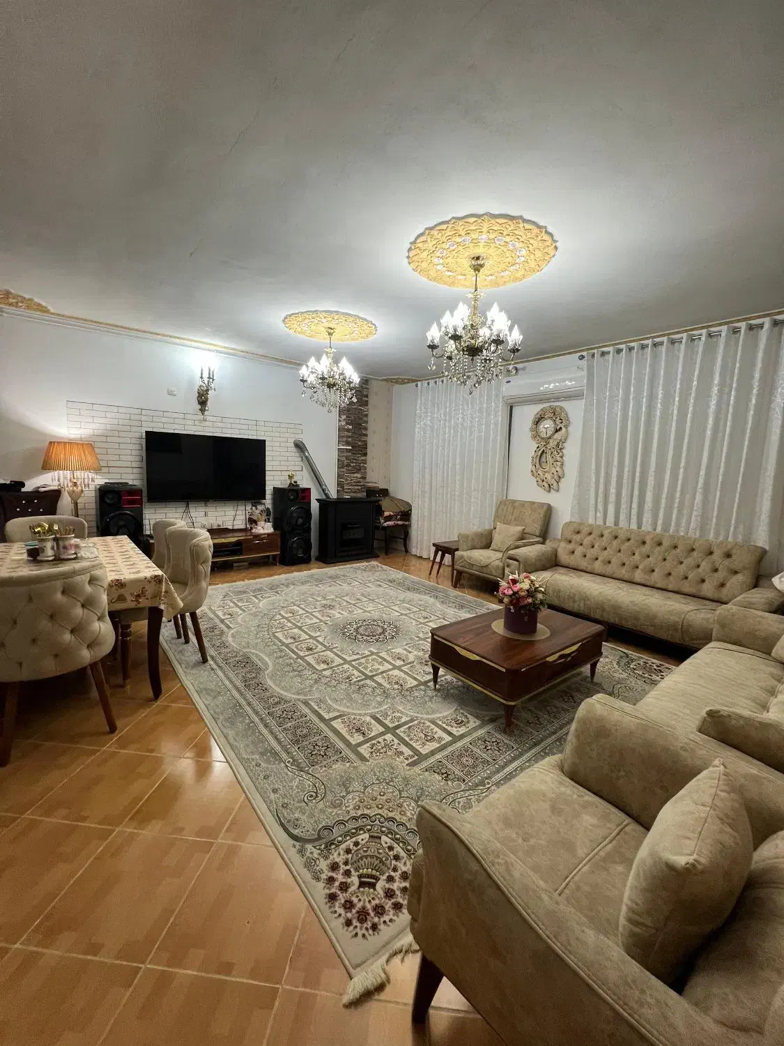 واحد۸۸متری واقع در رستمیان|فروش آپارتمان|آستارا, |دیوار