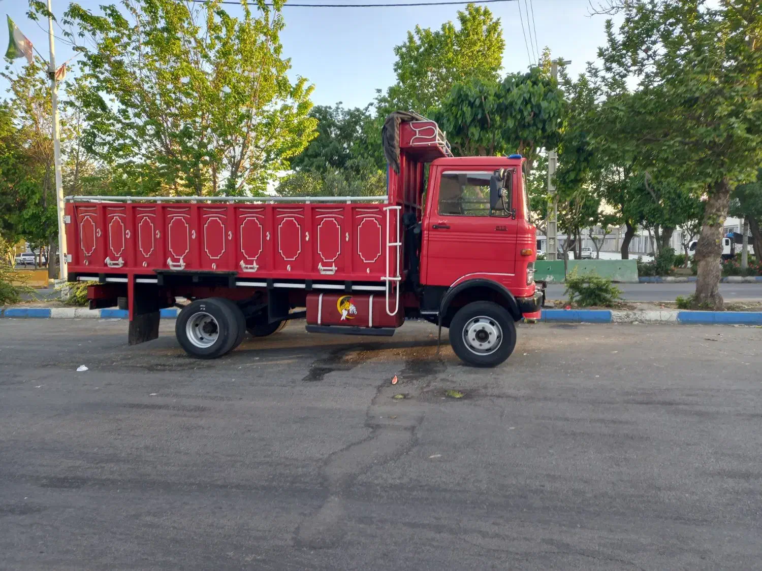 کامیونت بنزخاور ۸۱۳|خودرو سنگین|پیر بکران, |دیوار