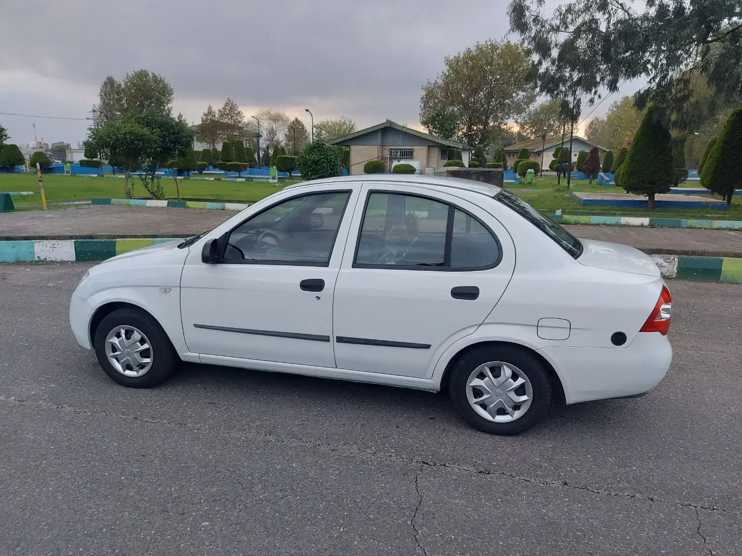 تیبا ۱۴۰۰ دوگانه شرکتی بیرنگ بی ضربه  بدون ترک جوش|خودرو سواری و وانت|رشت, هلال احمر|دیوار