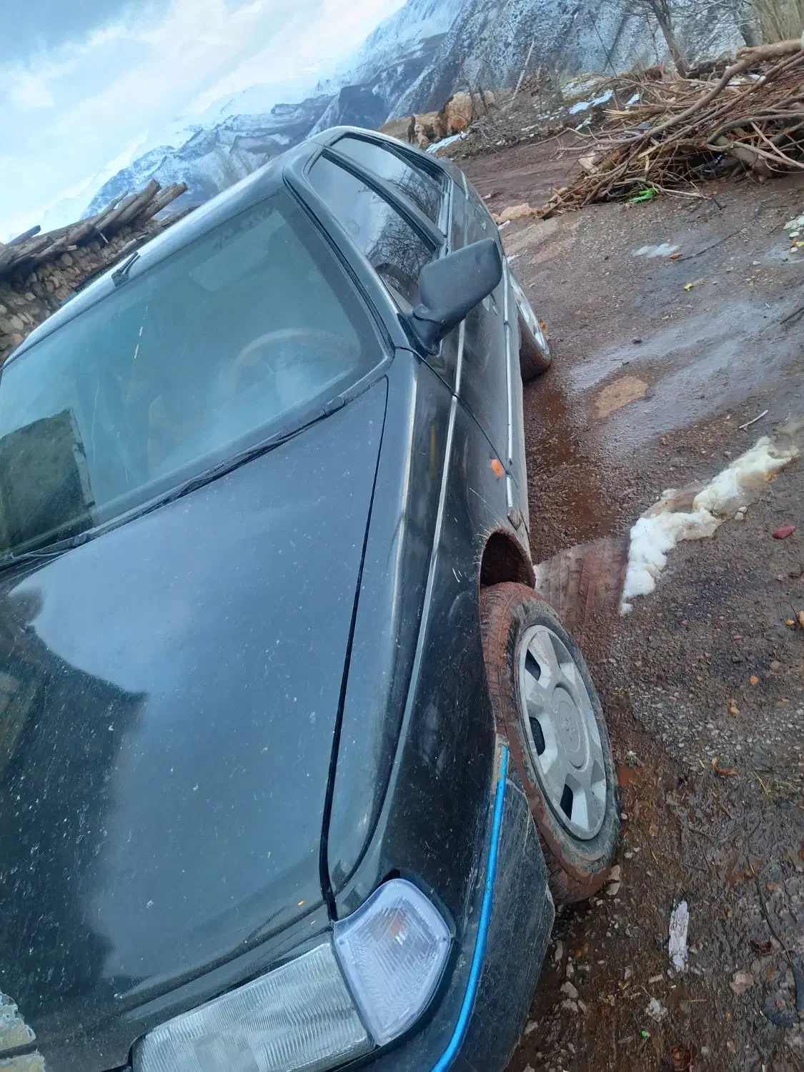 فروش پژوه ۴۰۵ شاسی پلمپ|خودرو سواری و وانت|الیگودرز, |دیوار