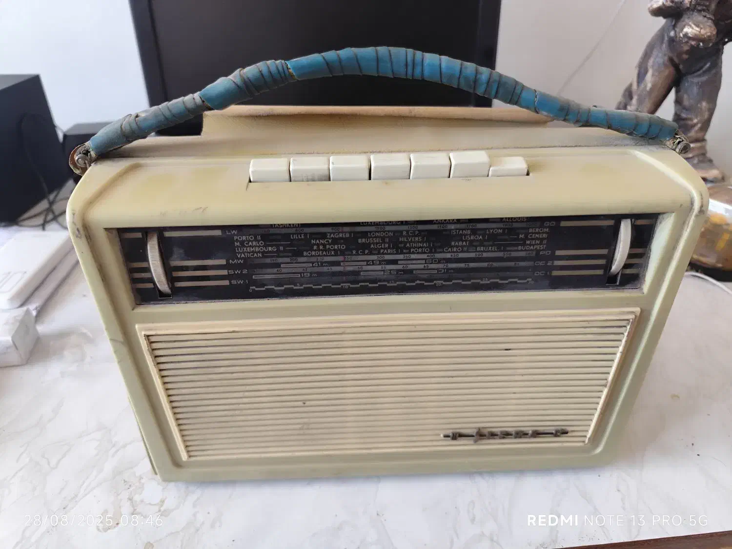 رادیو عتیقه هلندی برند سیرا 1345|کلکسیون اشیاء عتیقه|تربتحیدریه, شهرک ولیعصر|دیوار