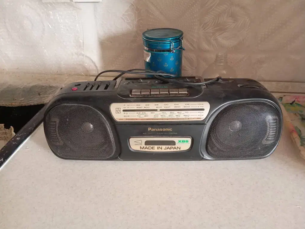 فروش کسر فرش و ضبط و کمد دیواری|فرش|جهرم, |دیوار