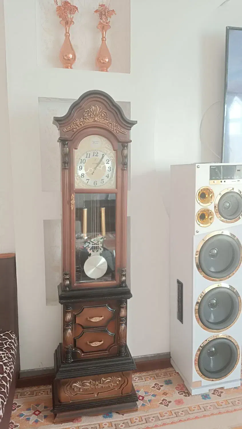 ساعت ایستاده|ساعت دیواری و تزئینی|اصفهان, قهجاورستان|دیوار