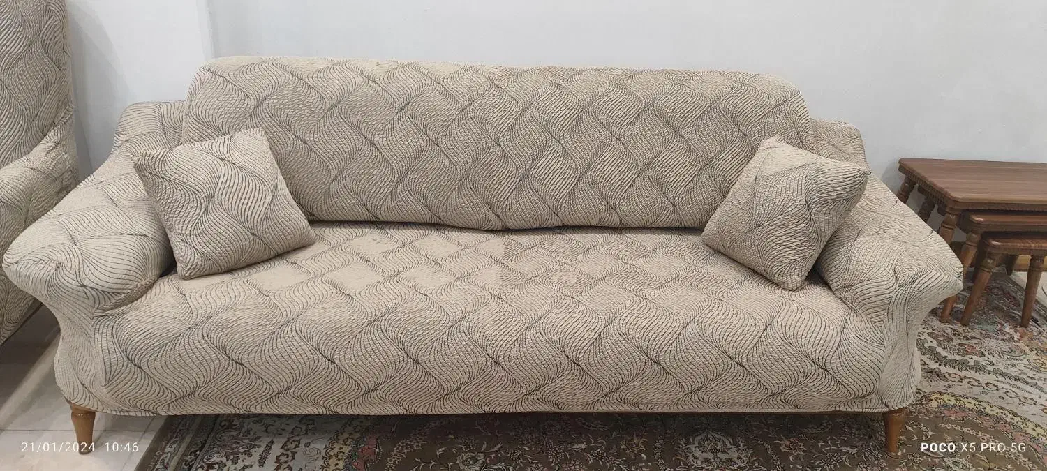 رومبلی|مبلمان خانگی و میز عسلی|رشت, سعدی (تختی)|دیوار