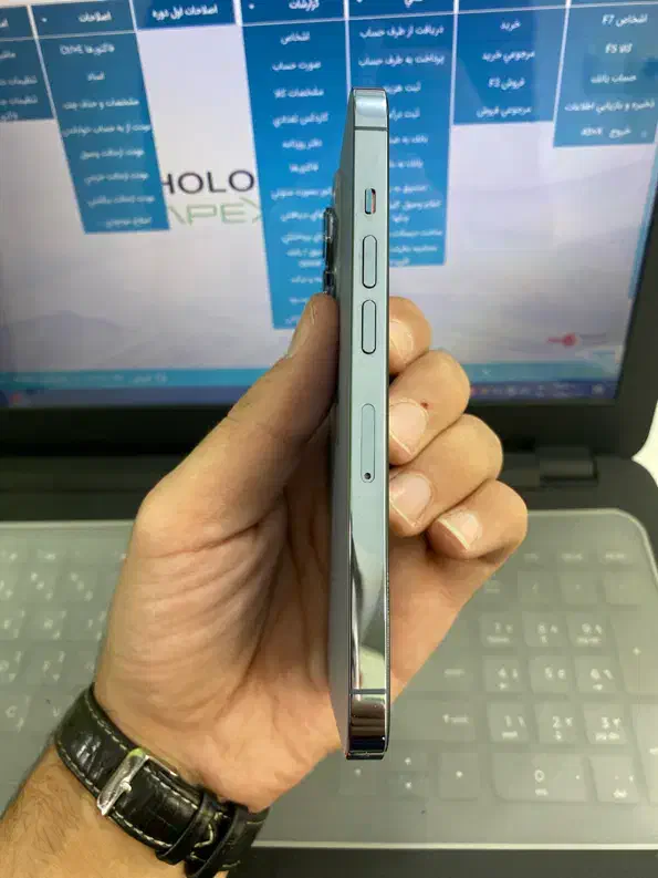 اپل iPhone 13pro 256gb zaa|موبایل|کاشان, پا نخل|دیوار