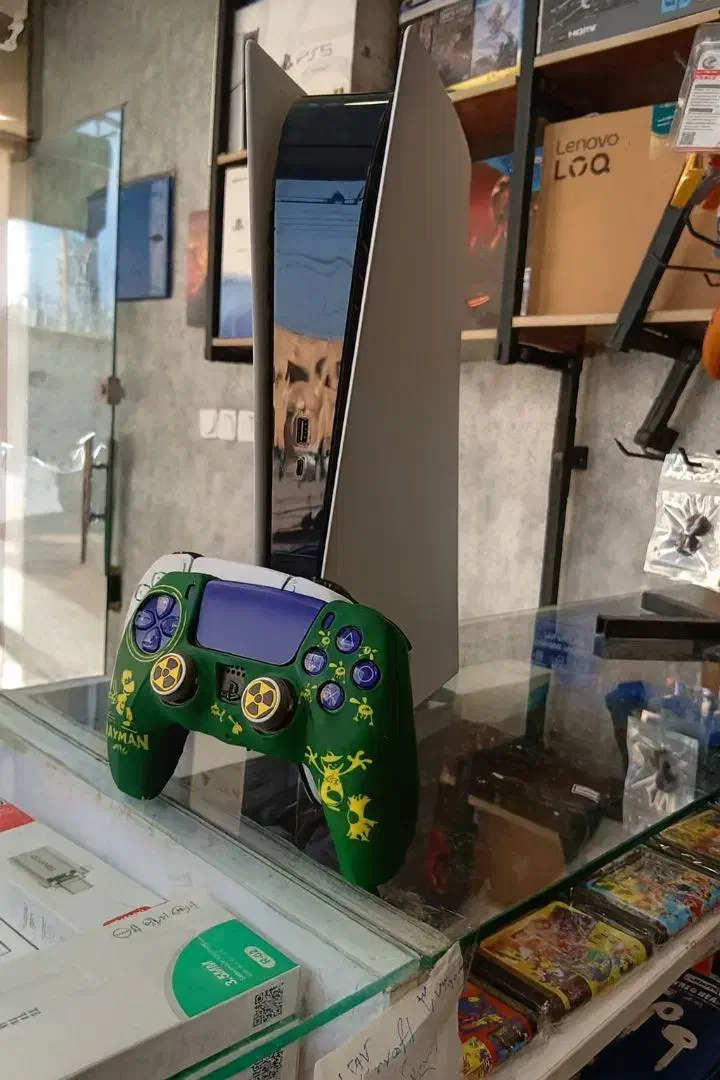 PS5 Fat Digital تمیز با بازی * فروش نقد و اقساط|کنسول، بازی ویدئویی و آنلاین|شوشتر, |دیوار