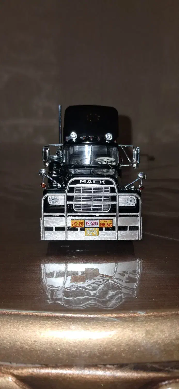 ماکت کامیون ماک فلزی|اسباب‌‌بازی|شیراز, لاله|دیوار