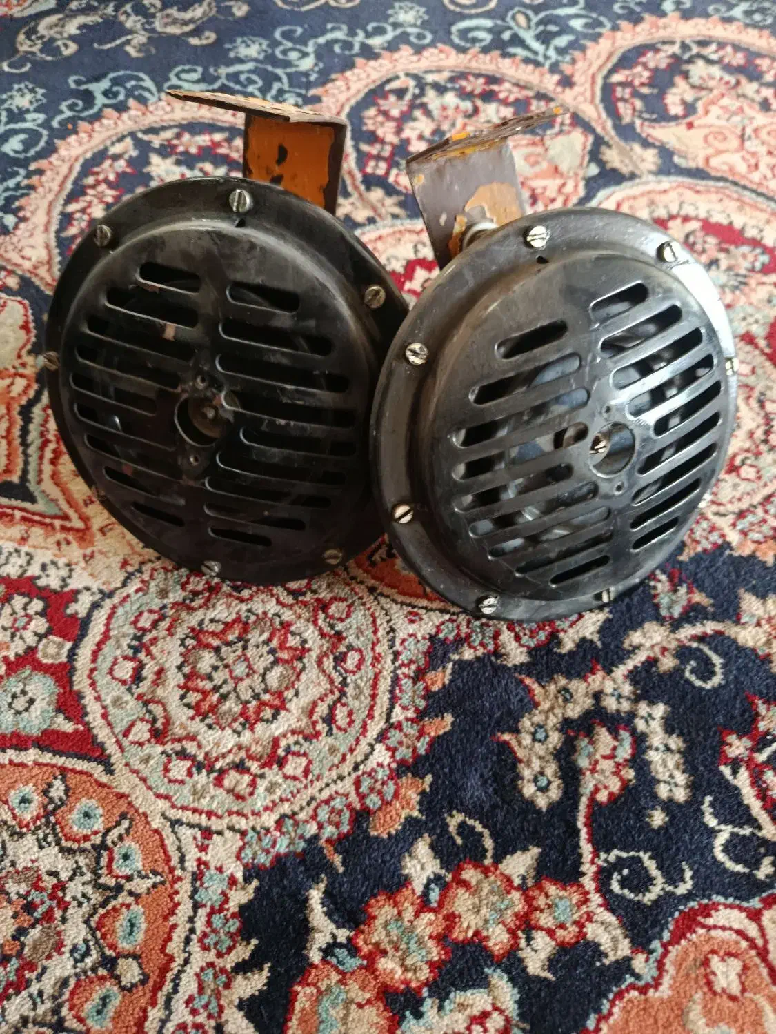 بوق ۱۰۱۱|قطعات یدکی و لوازم جانبی|نجف‌آباد, امیرآباد|دیوار