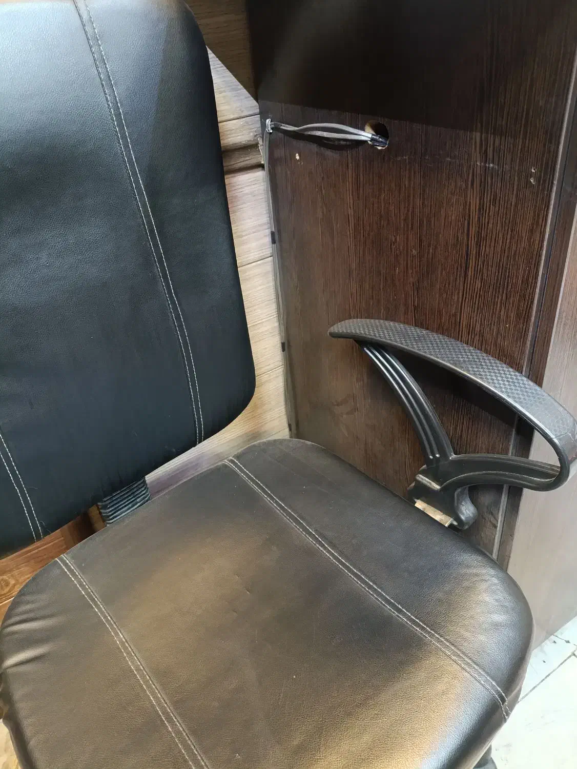 صندلی جک دار چرخ دار|مبلمان اداری|تهران, حکیمیه|دیوار