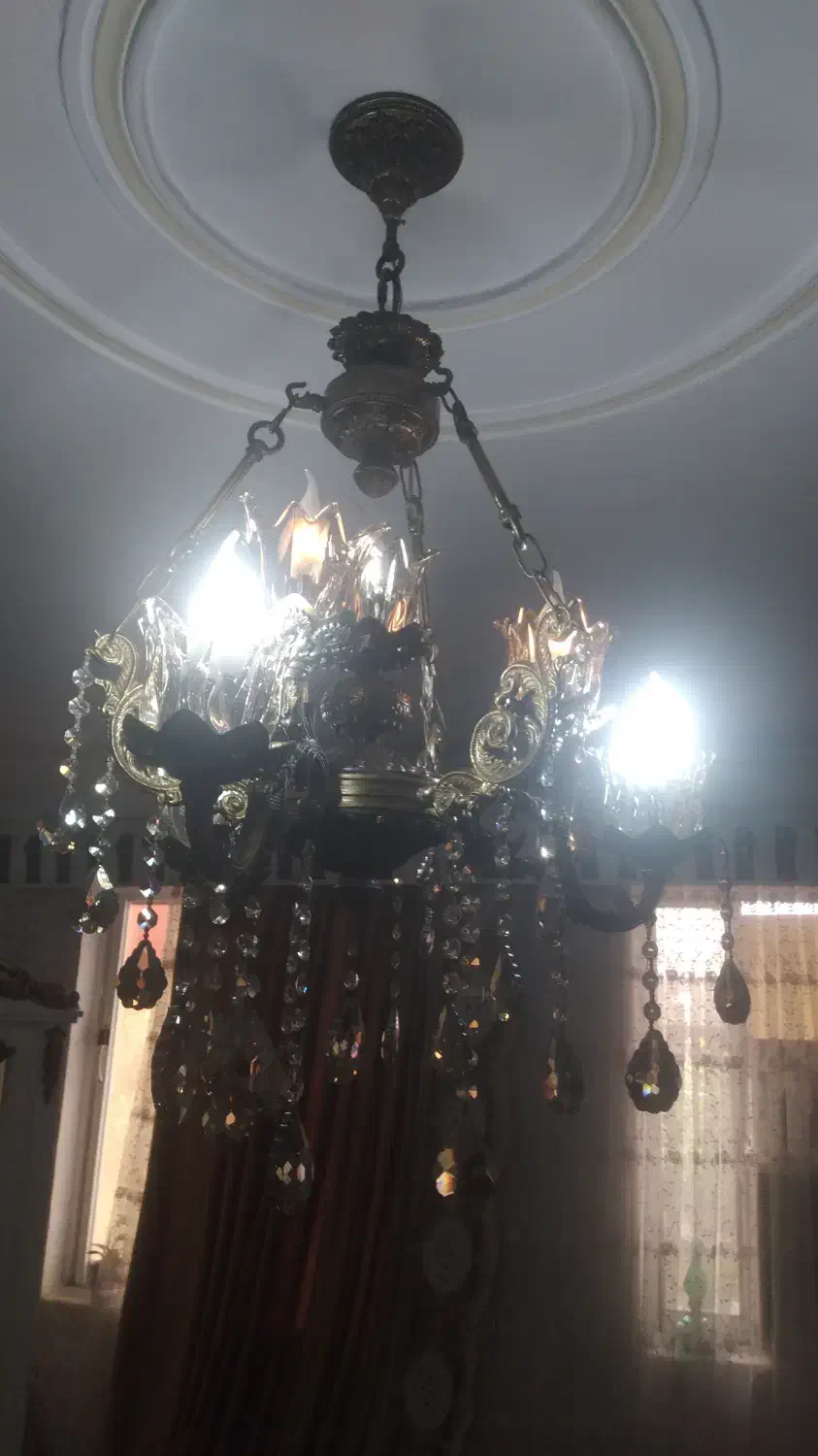 لوستربرنجی ۷شاخه تمیز|لوستر و چراغ آویز|رشت, حمیدیان|دیوار