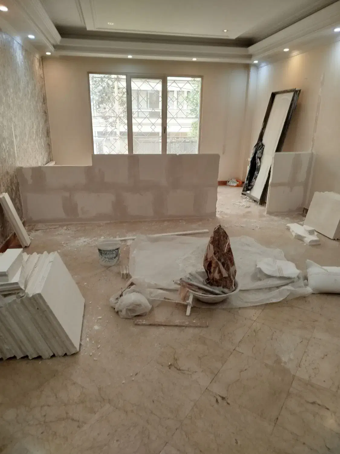 گچ کاری لکه گیری تخریب شومینه آرک بنا کناف بازسازی|خدمات پیشه و مهارت|تهران, زرگنده|دیوار