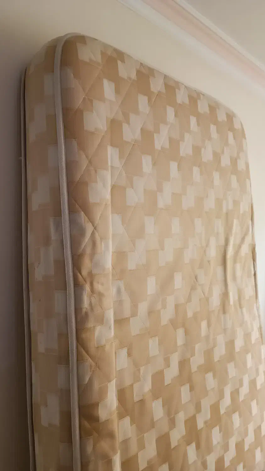 تخت خواب یک نفره هجراه تشک خوش خواب|تخت و سرویس خواب|تهران, سازمان آب|دیوار